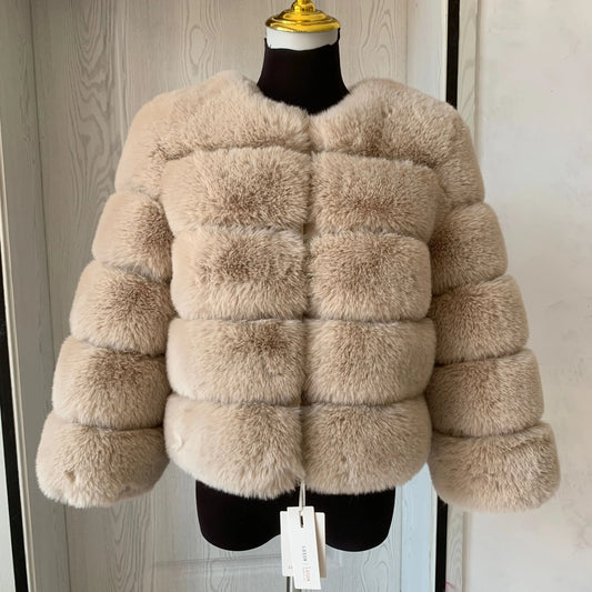 LoLo short coat